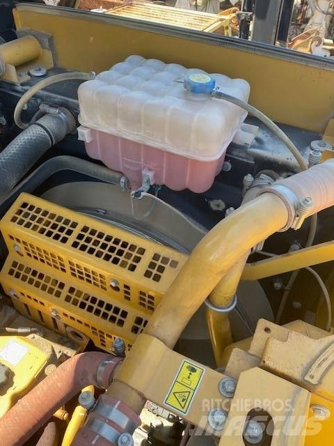 CAT 324 EL Pásové rýpadlá