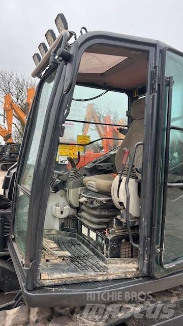 Hitachi ZX 85 Pásové rýpadlá