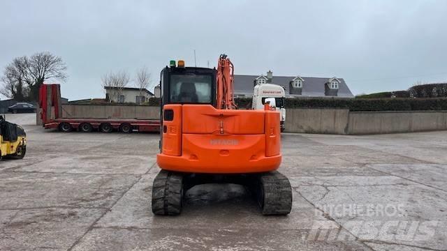 Hitachi ZX 85 Pásové rýpadlá