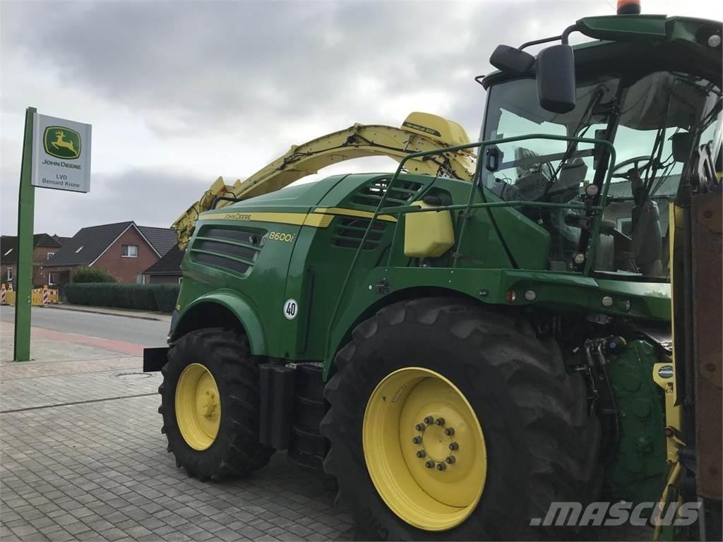 John Deere 8600 Samochodné kosačky