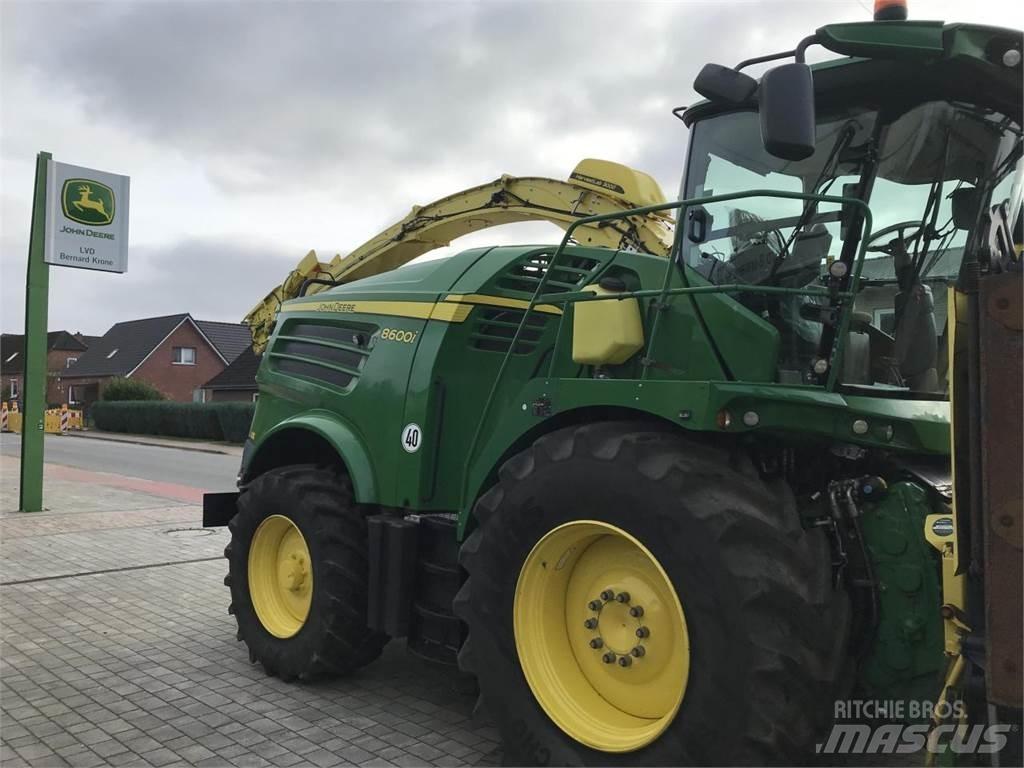 John Deere 8600 Samochodné kosačky