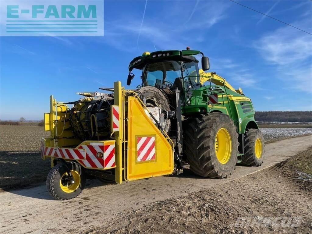 John Deere 8700i Samochodné kosačky