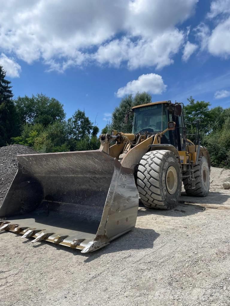 CAT 966 G Kolesové nakladače