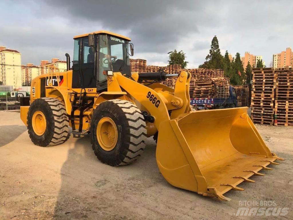 CAT 966 G Kolesové nakladače