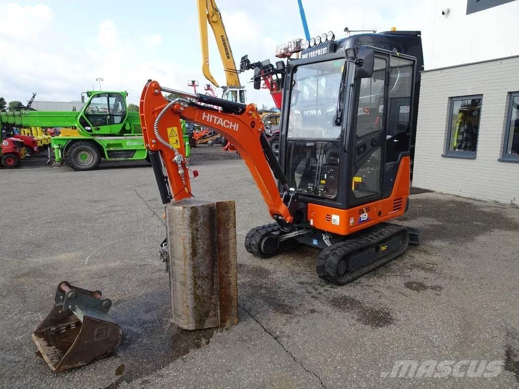 Hitachi ZX19-6 Mini rýpadlá < 7t