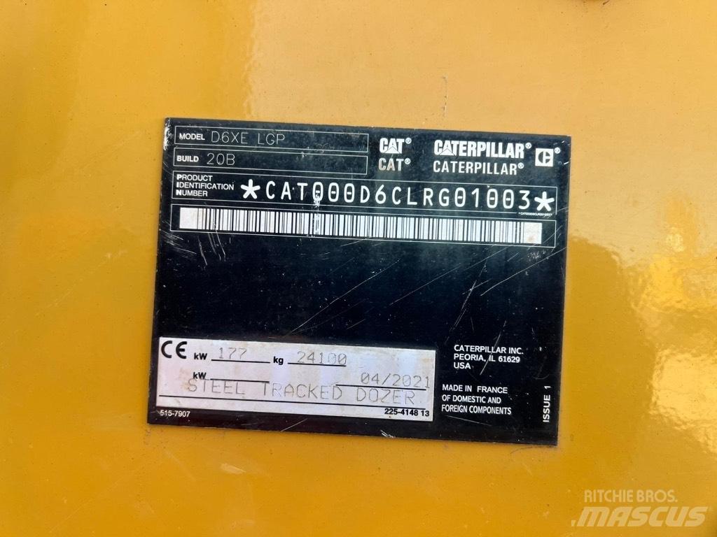 CAT D6XE Pásové dozéry