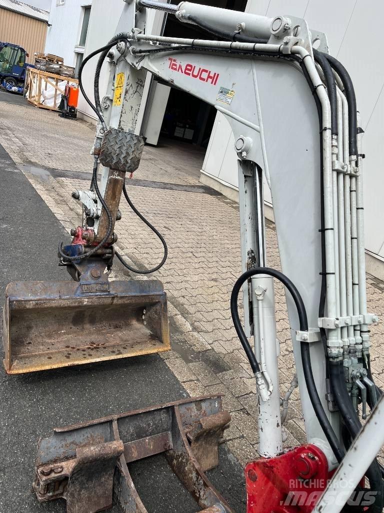 Takeuchi TB 219 A Mini rýpadlá < 7t