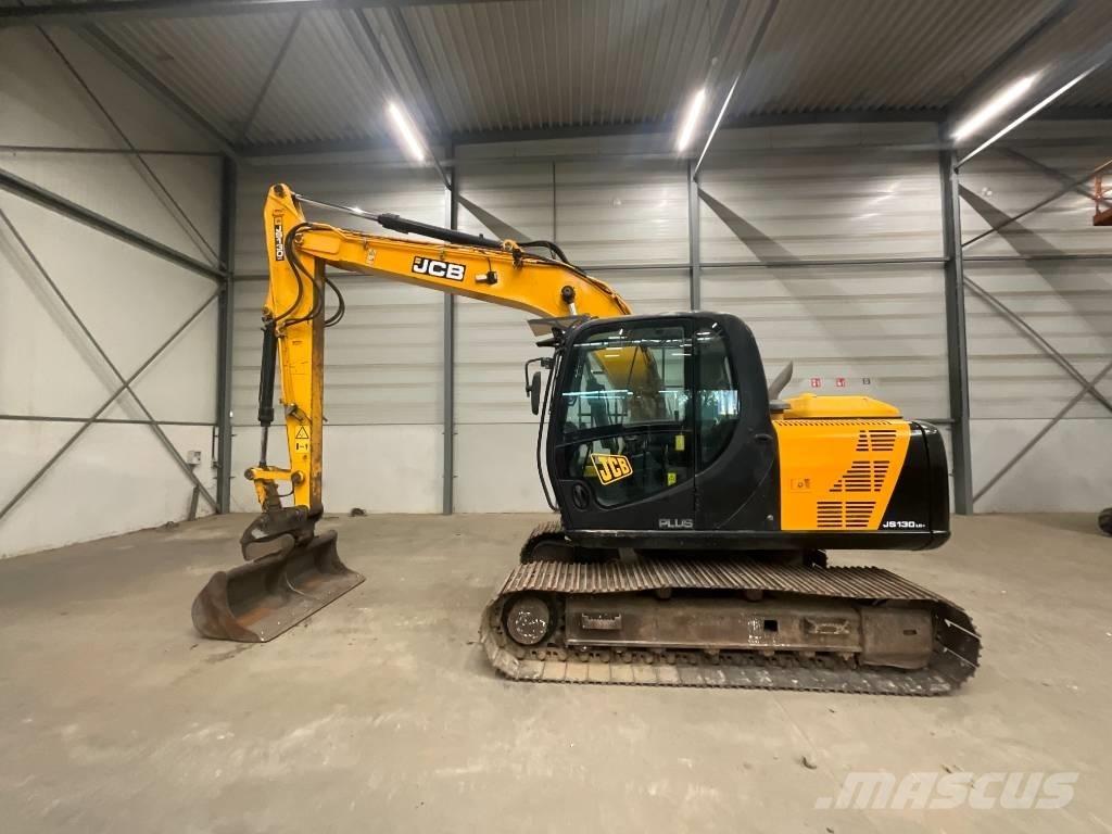 JCB JS 130 LC 4F Pásové rýpadlá