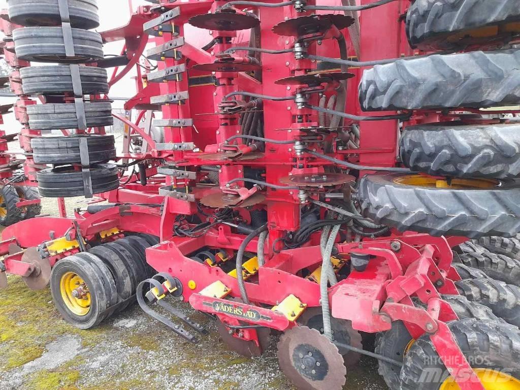 Väderstad RapidA600S Mechanické sejačky