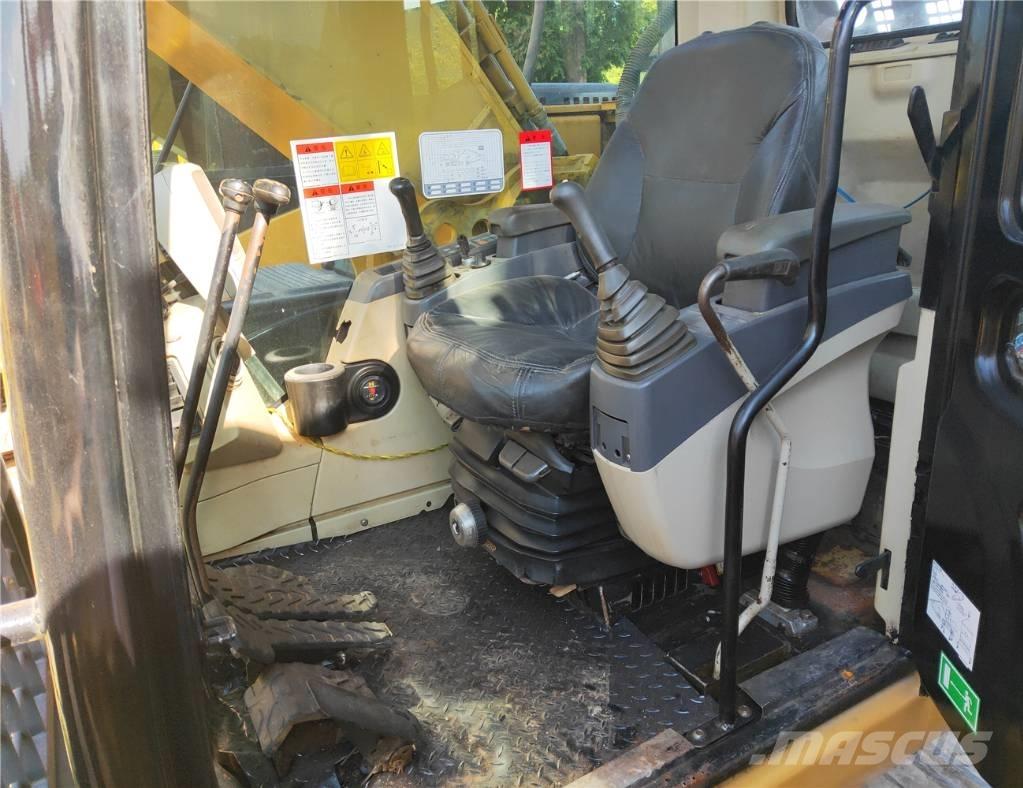 CAT 325C Pásové rýpadlá