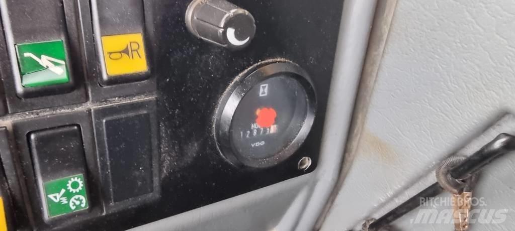 Volvo L 330 E Kolesové nakladače