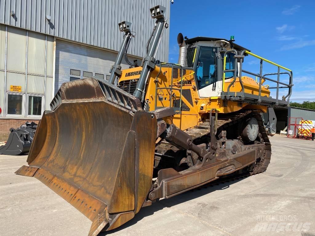 Liebherr PR 766 Pásové dozéry