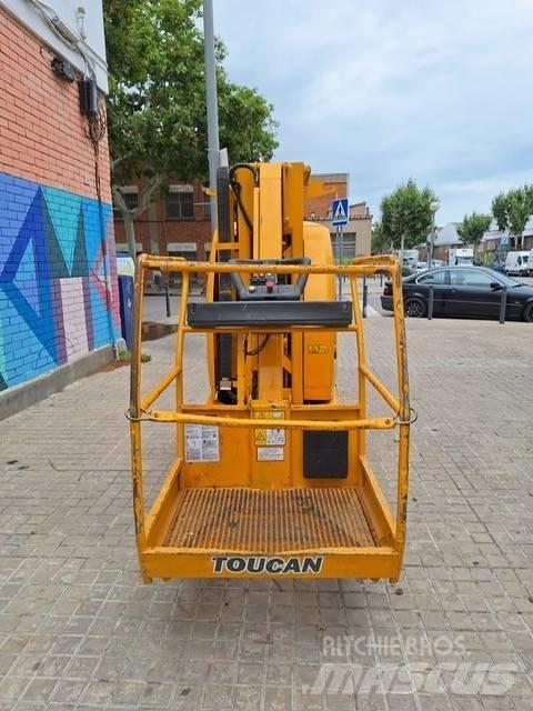 JLG Toucan 10 E Vertikálne stĺpové výťahy