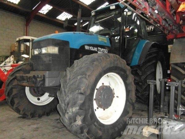 New Holland TM 150 Traktory