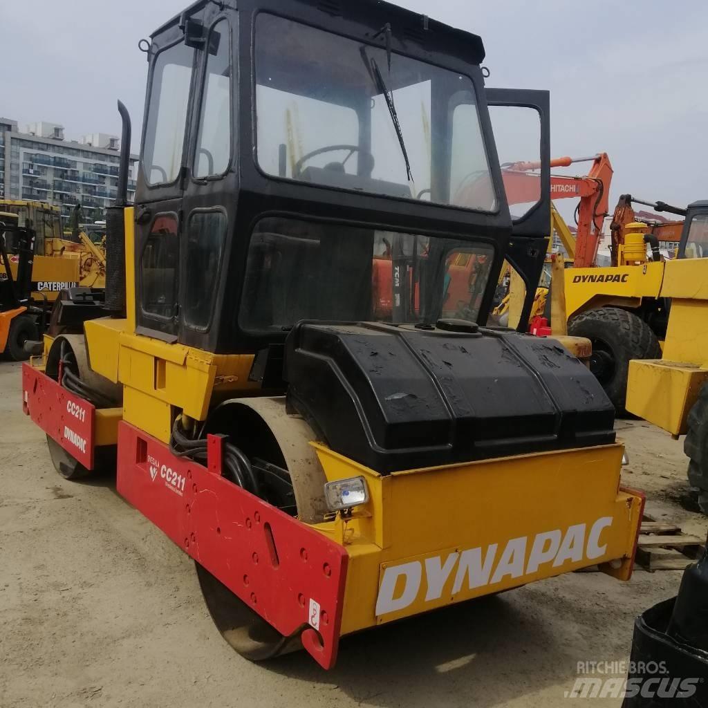 Dynapac CC 211 Tandemové valce