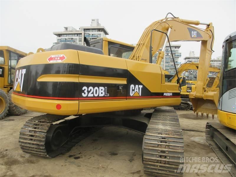 CAT 320 B L Pásové rýpadlá
