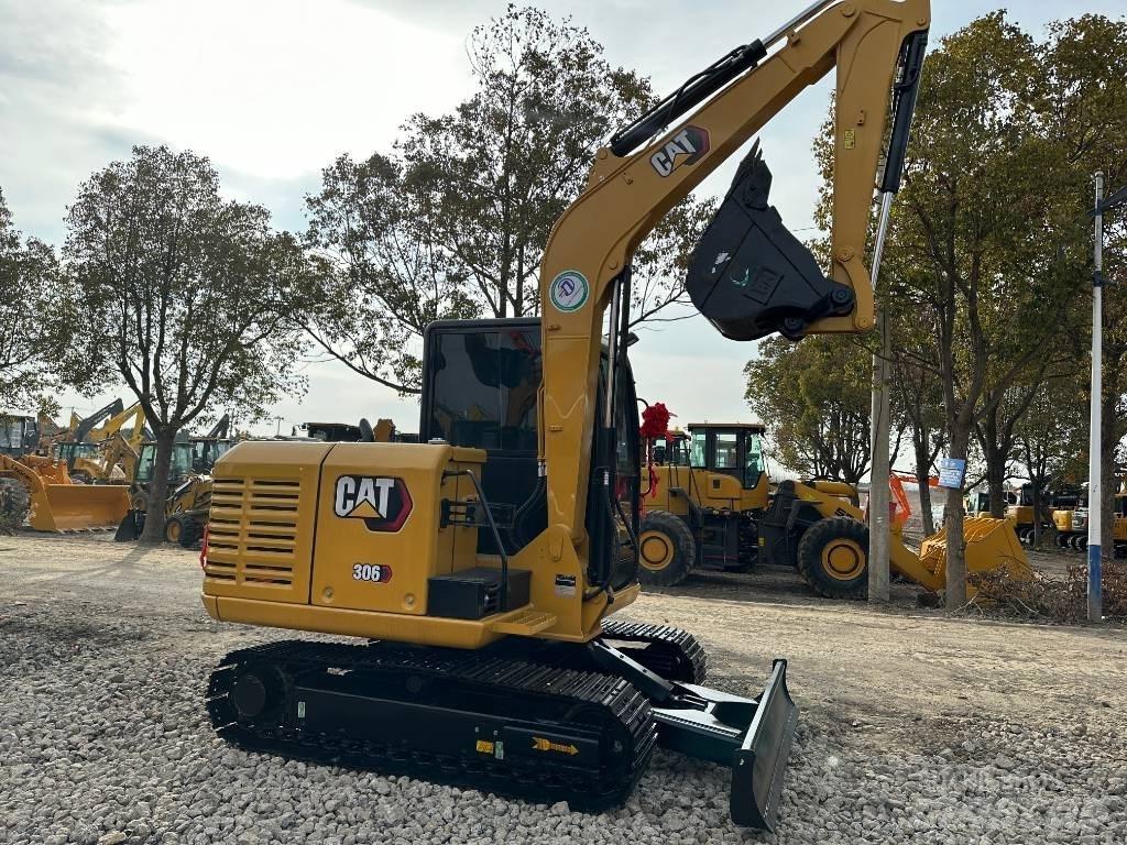 CAT 306E Mini rýpadlá < 7t