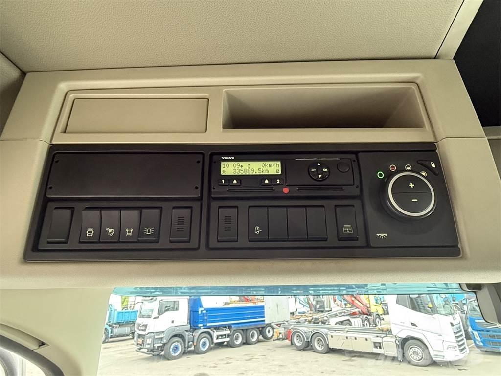 Volvo FH 540 8X4 Hákový nosič kontajnerov