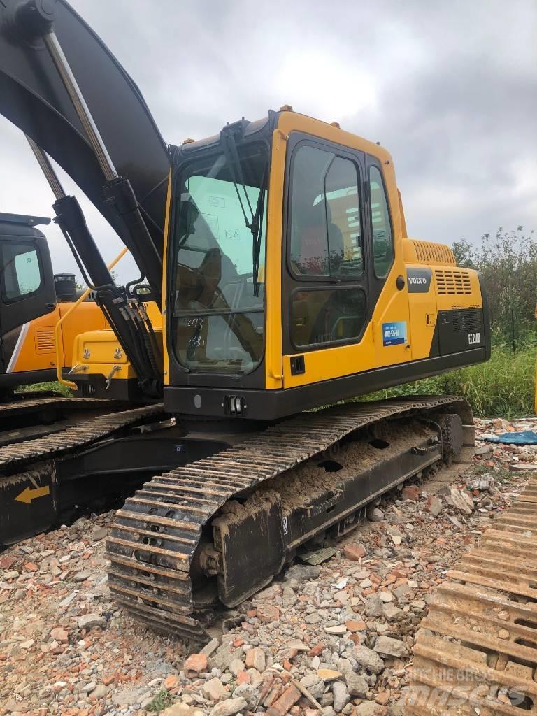 Volvo EC 210 D Pásové rýpadlá