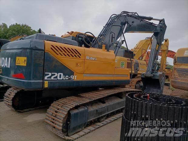 Hyundai 220LC Pásové rýpadlá