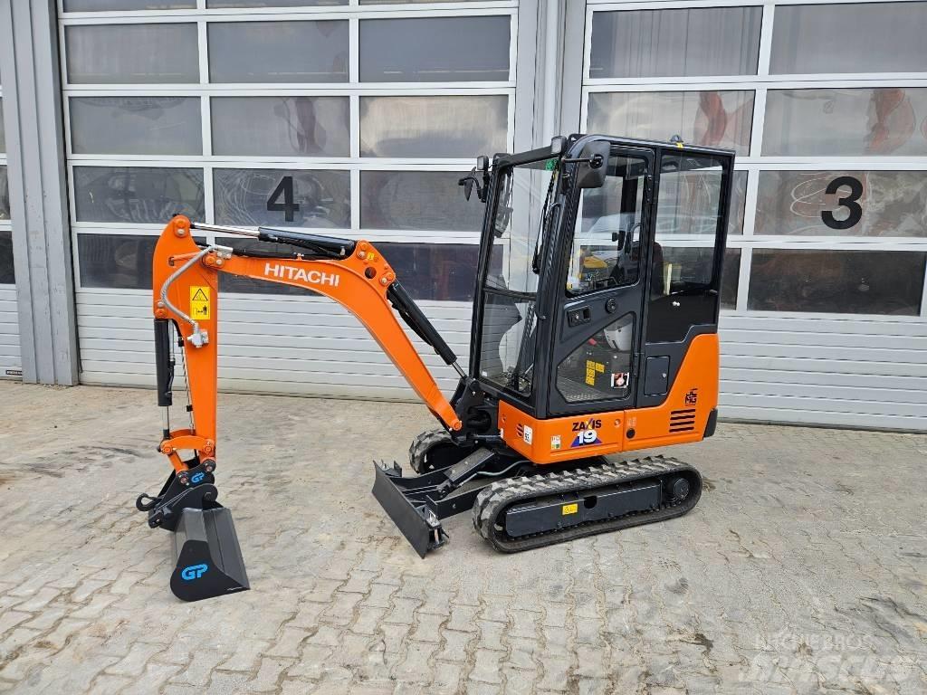Hitachi ZX19-6 Mini rýpadlá < 7t