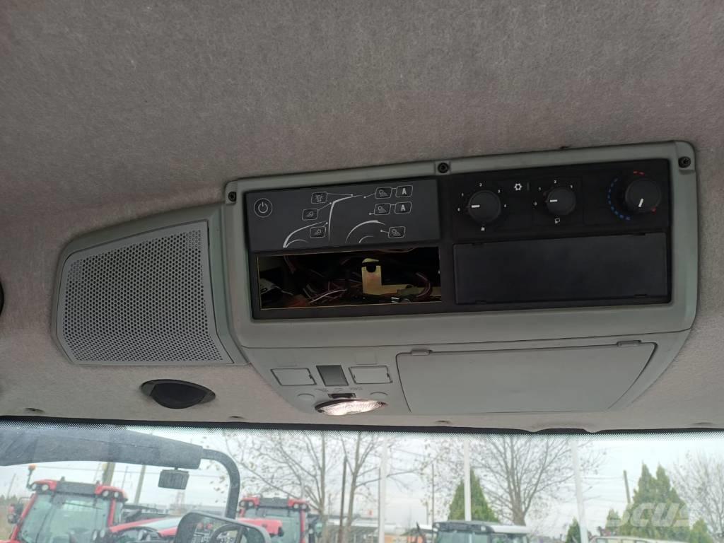 Valtra T 234 Traktory