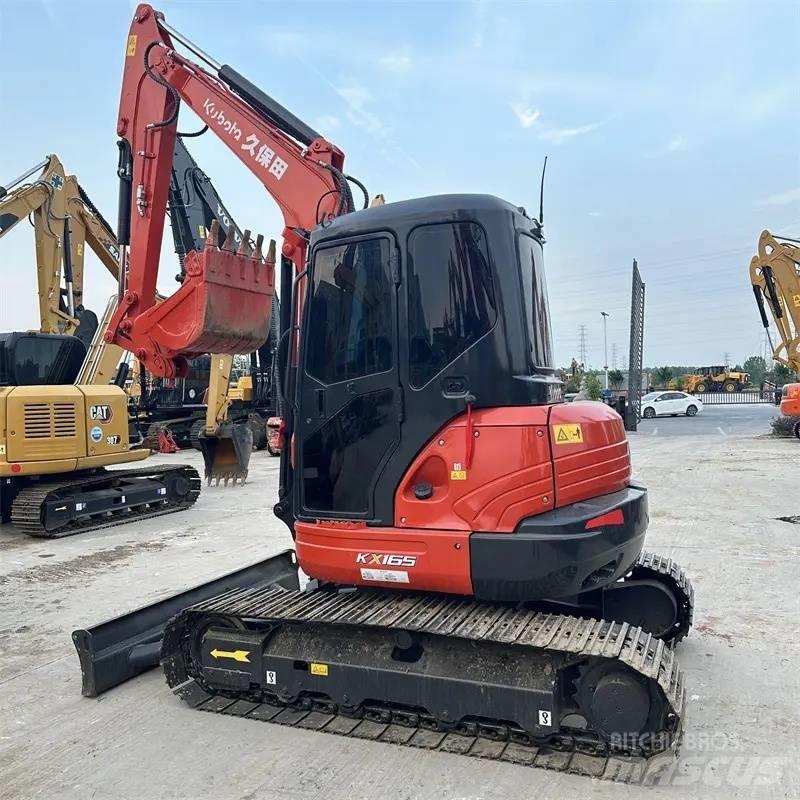 Kubota KX165 Pásové rýpadlá