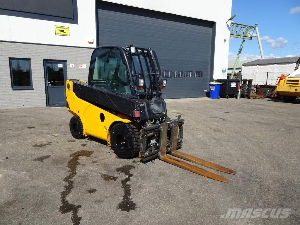 JCB TLT30D Teleskopické manipulátory