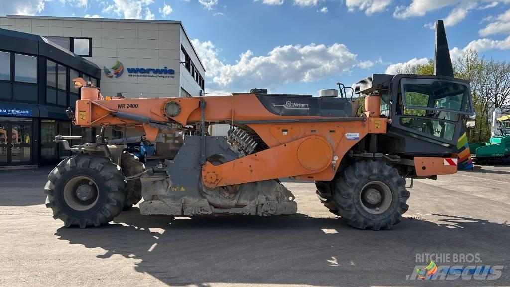Wirtgen WR2400 Recyklovače asfaltu