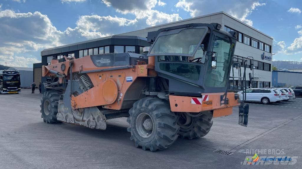 Wirtgen WR2400 Recyklovače asfaltu
