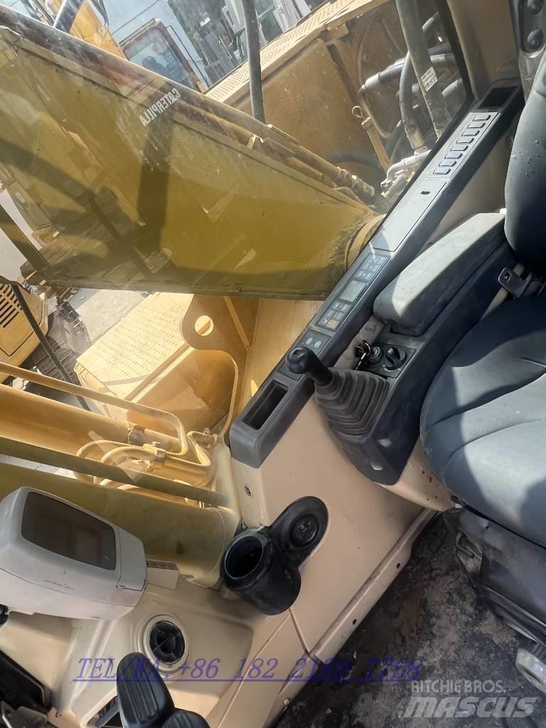 CAT 320C Pásové rýpadlá