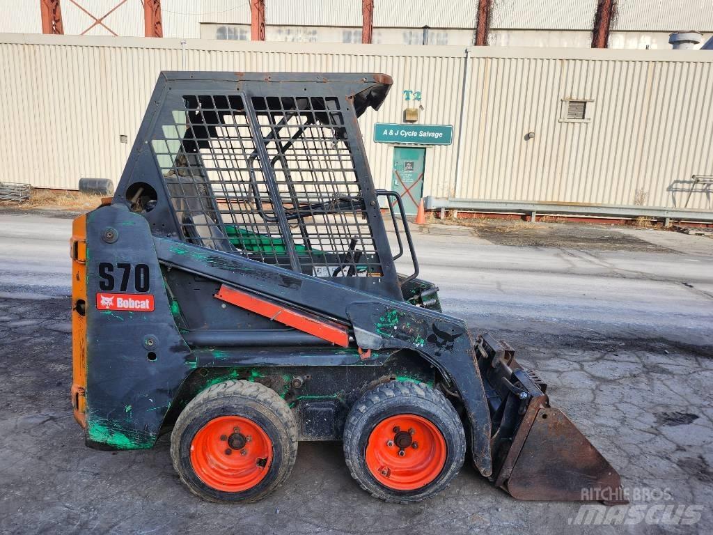 Bobcat S 70 Šmykom riadené nakladače