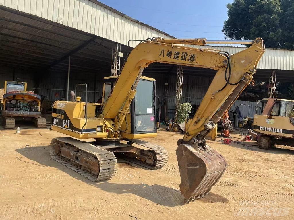 CAT 307 Pásové rýpadlá
