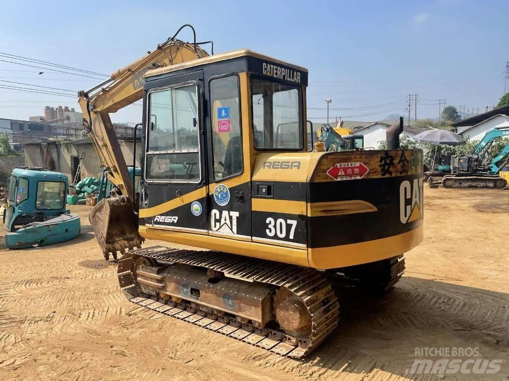 CAT 307 Pásové rýpadlá