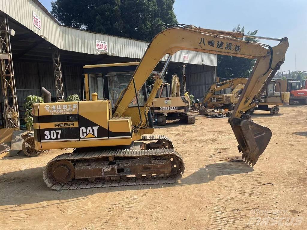CAT 307 Pásové rýpadlá