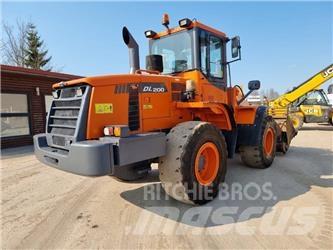Doosan DL 200 Kolesové nakladače