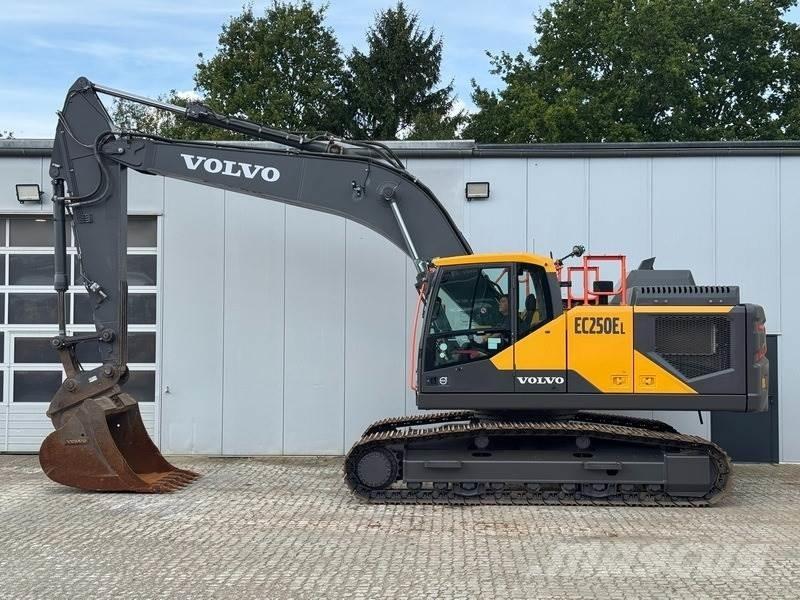 Volvo EC 250 EL Pásové rýpadlá
