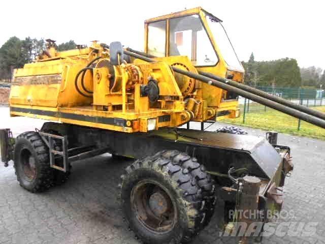 Sennebogen S 612 M Lanové rýpadlá
