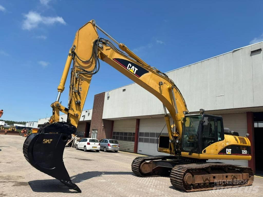 CAT 325 D L Pásové rýpadlá