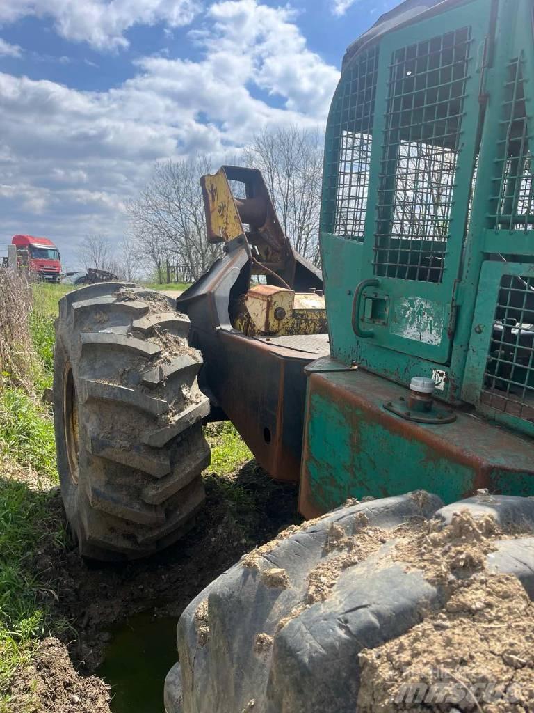Timberjack 240A Skiddery