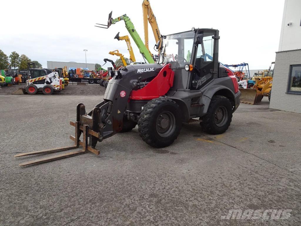 Mecalac AS700 Kolesové nakladače