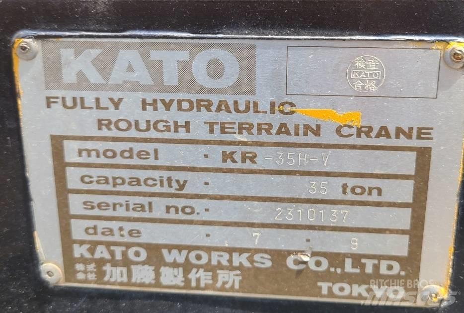 Kato KR35H-V Žeriavy pre ťažký terén