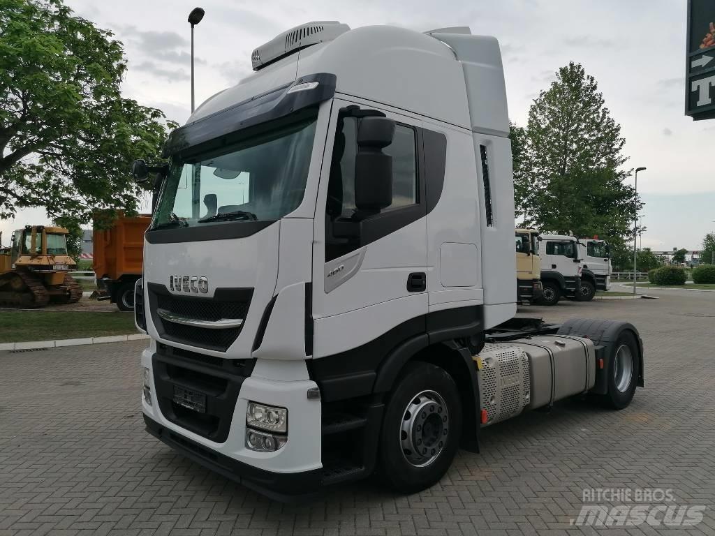 Iveco AS440ST/P Ťahače