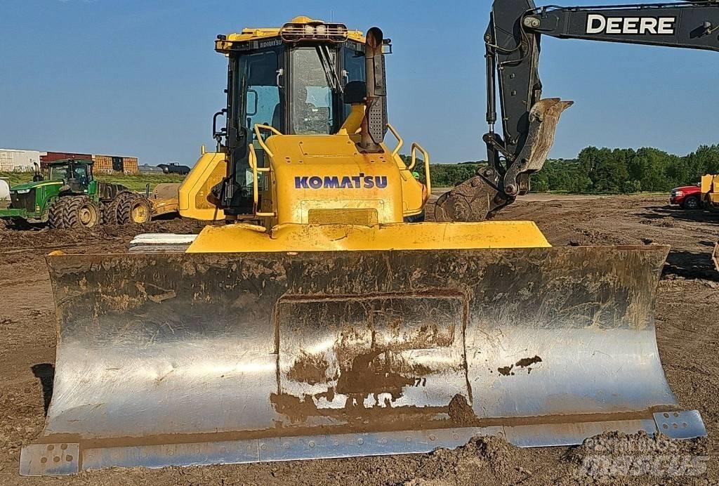Komatsu D 71 PXI-24 Pásové dozéry