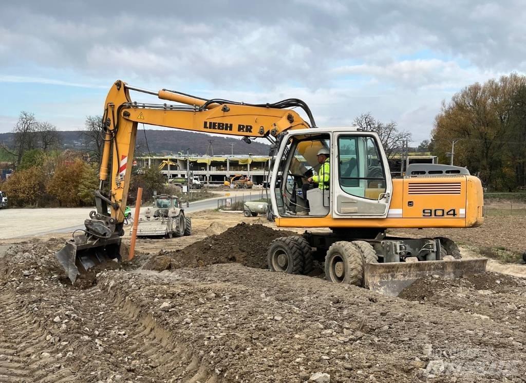 Liebherr A-904 900 Kolesové rýpadlá