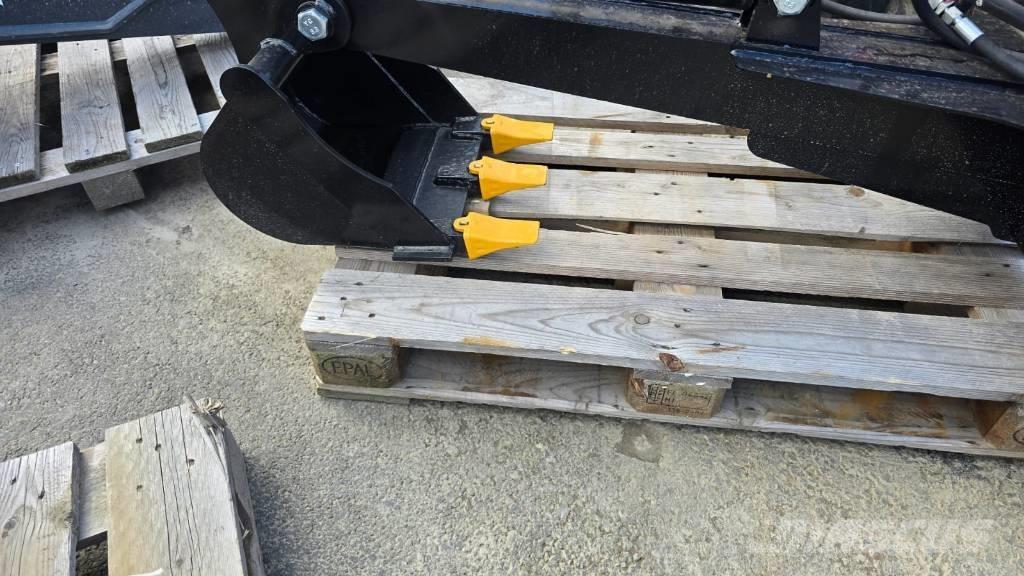  Grävarm Avant bobcat Šmykom riadené nakladače