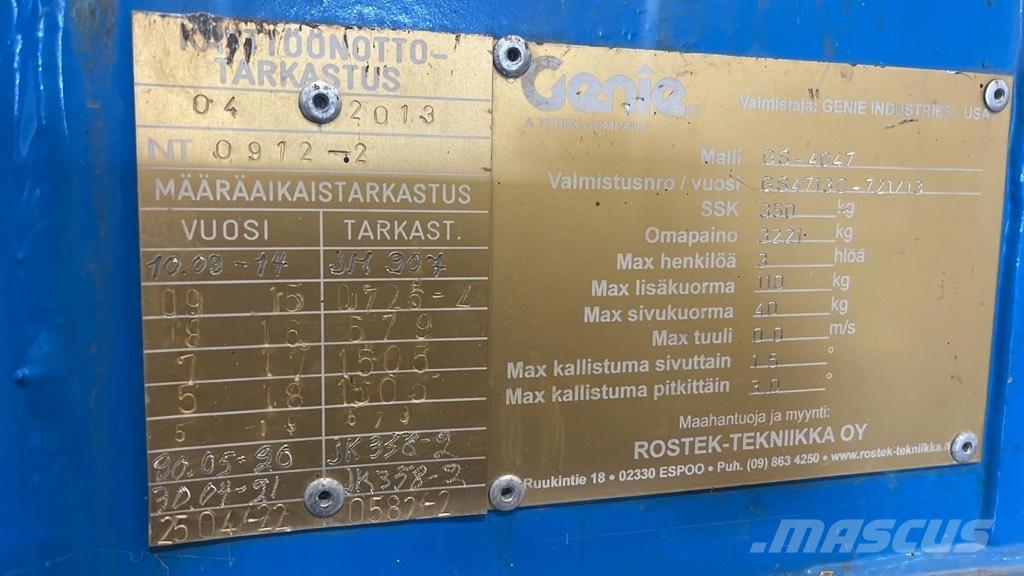 Genie GS 4047 Nožnicové zdvíhacie plošiny