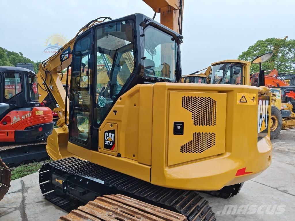 CAT 307.5 Pásové rýpadlá
