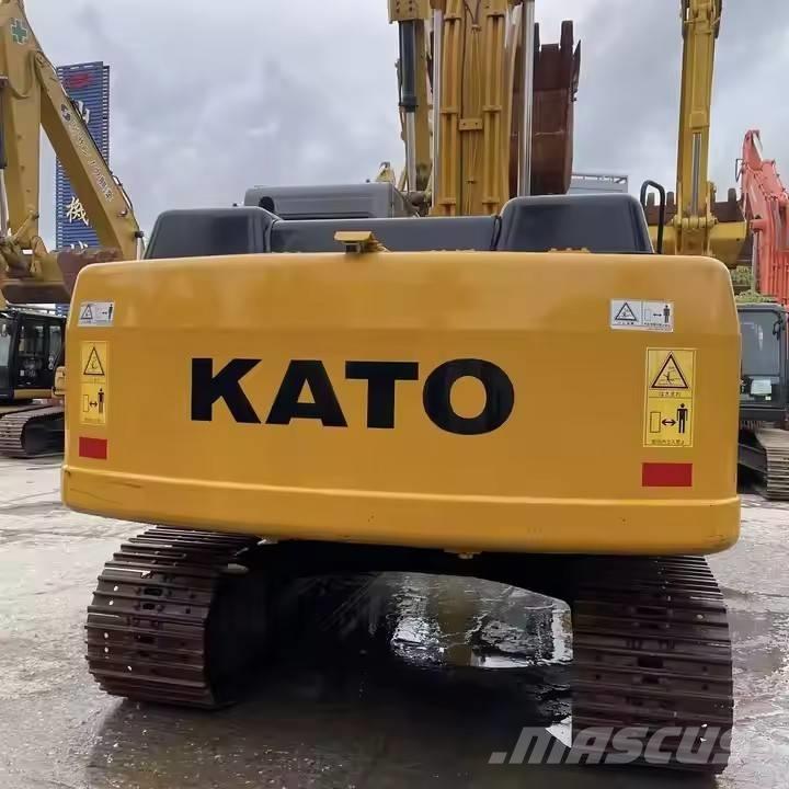 Kato HD 820 Pásové rýpadlá