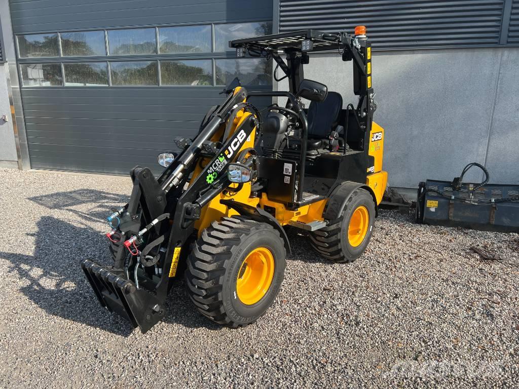 JCB 403 Plus Mininakladače